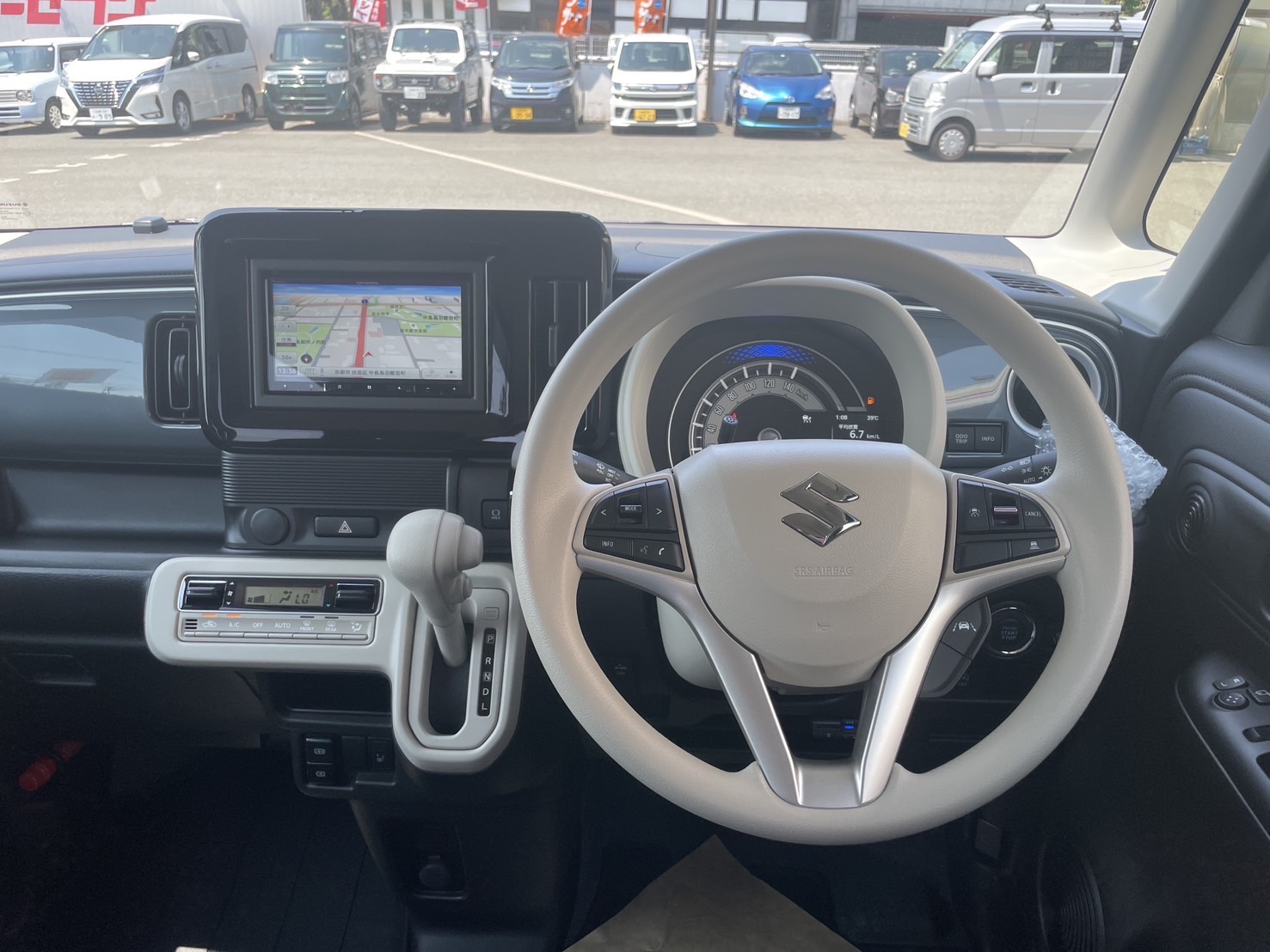 ハンドルまわり